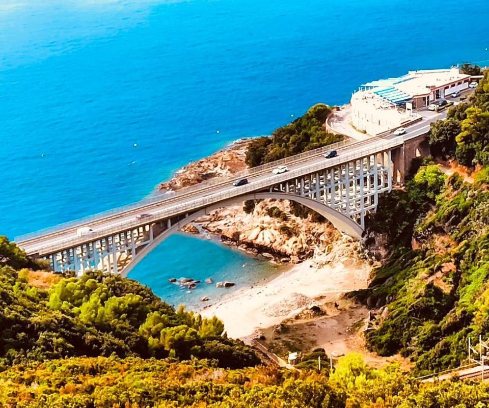 La Lanterna Sul Mare Villa Livorno Kültér fotó