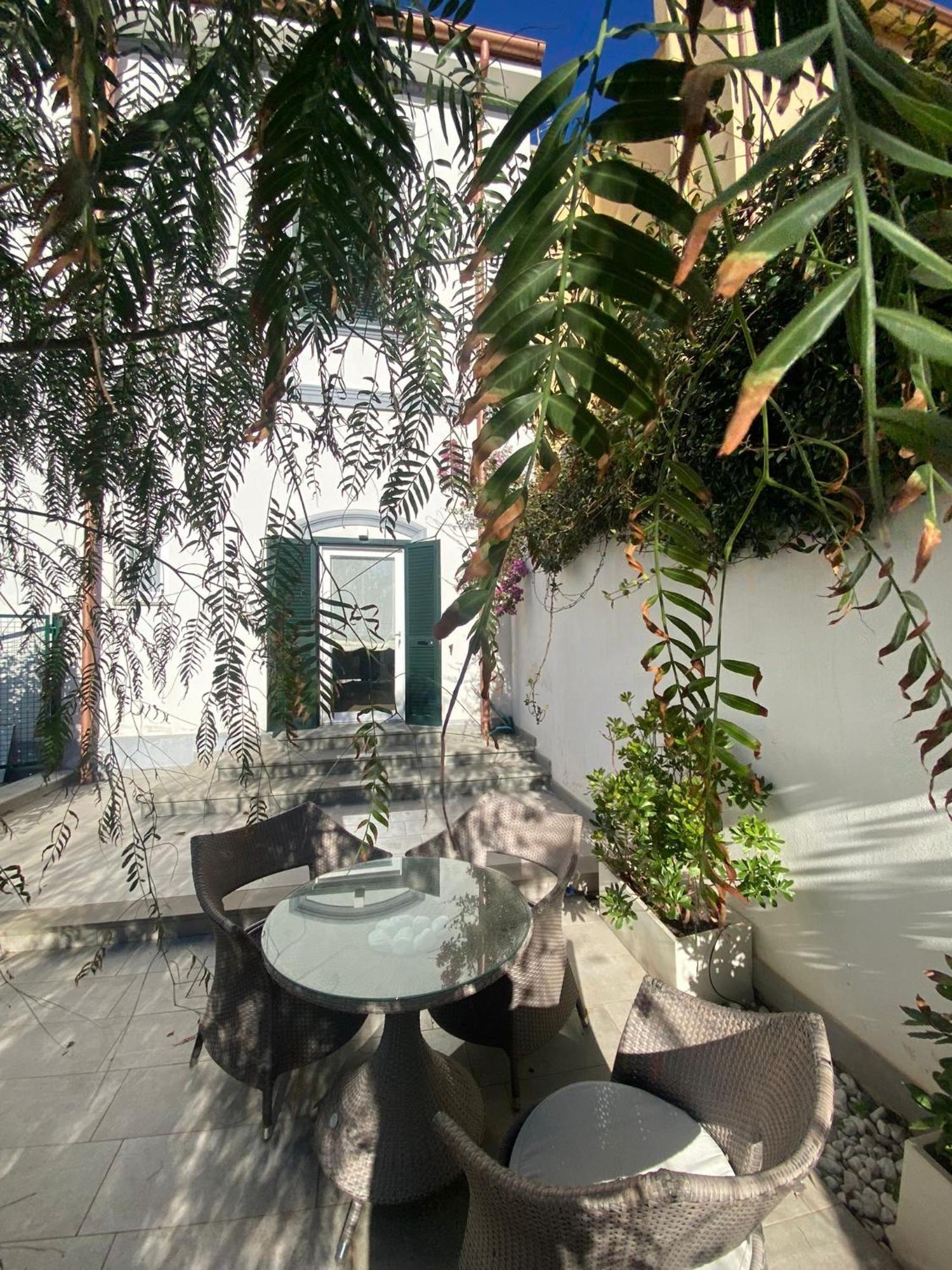 La Lanterna Sul Mare Villa Livorno Kültér fotó